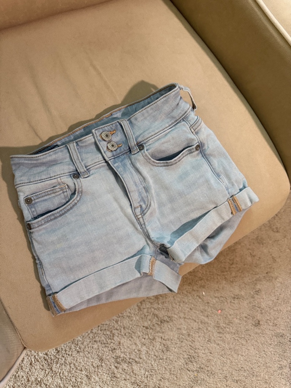 American Eagle Outfitters Light Wash Denim Cuffed Shorts